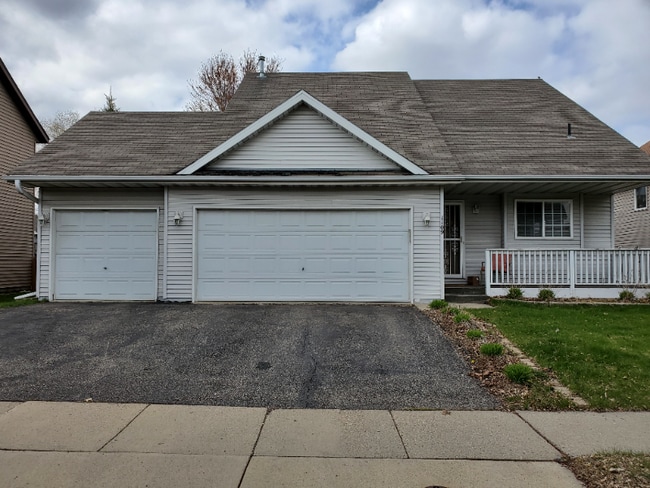 Building Photo - 1109 Larch St