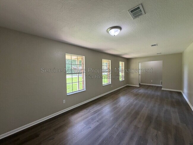 Building Photo - 5012 Midas Rd