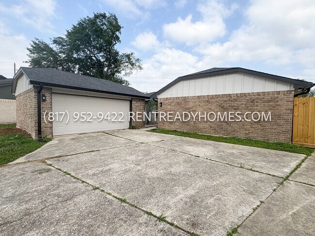 Foto del edificio - 20102 Bridgedale Ln