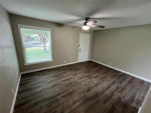 Building Photo - 10608 Cayuga Dr