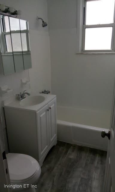 Building Photo - 572 Stuyvesant Ave