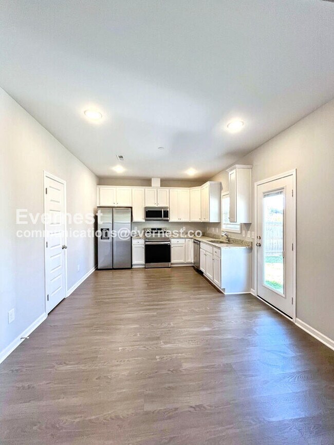 Foto del edificio - 1117 Prospect Ct