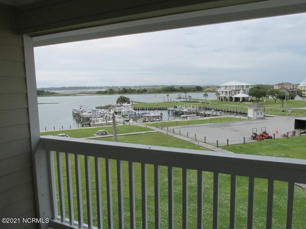 Foto principal - 650 Cedar Point Blvd