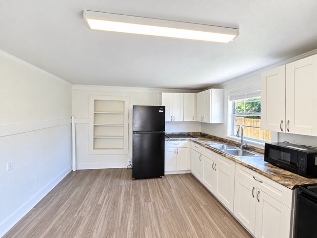 Photo - 2127 13th Street West Apartment