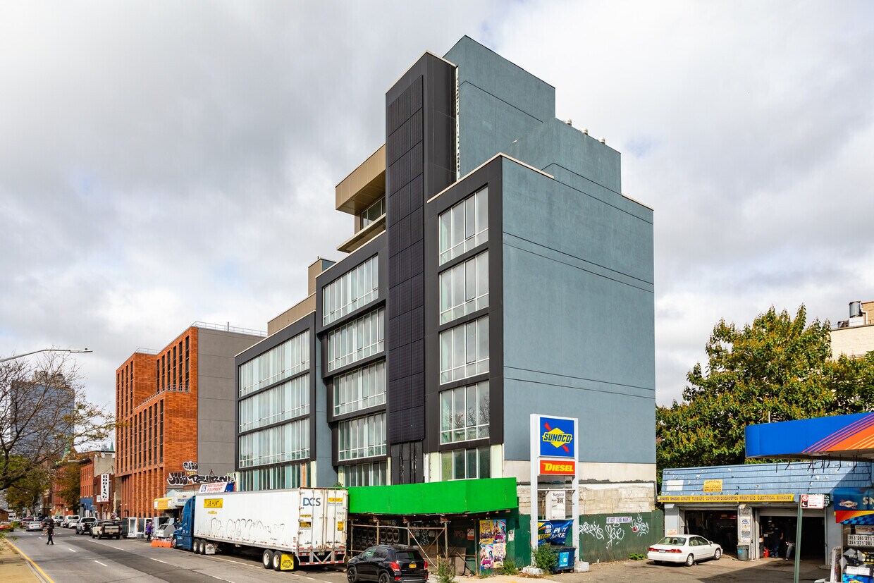 Building Photo - 929 Atlantic Ave