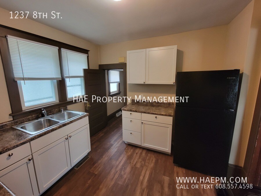 1237 8th St, Beloit, WI 53511 House Rental in Beloit, WI