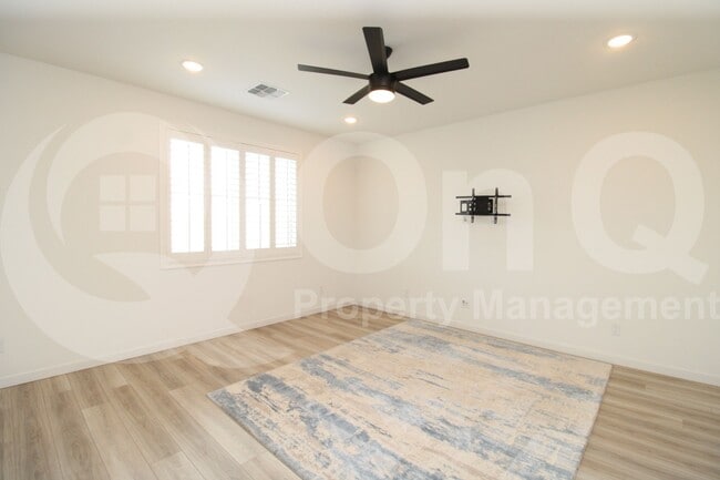 Building Photo - 17737 W Cassia Way