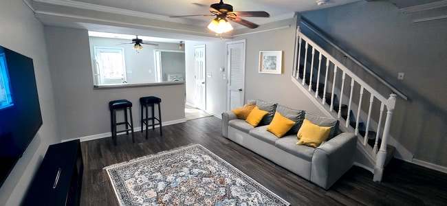 Building Photo - Davenport Condominiums