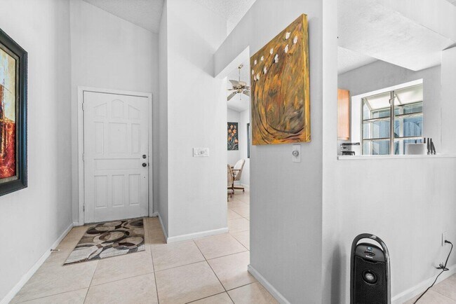 Building Photo - 5 Governors Ct