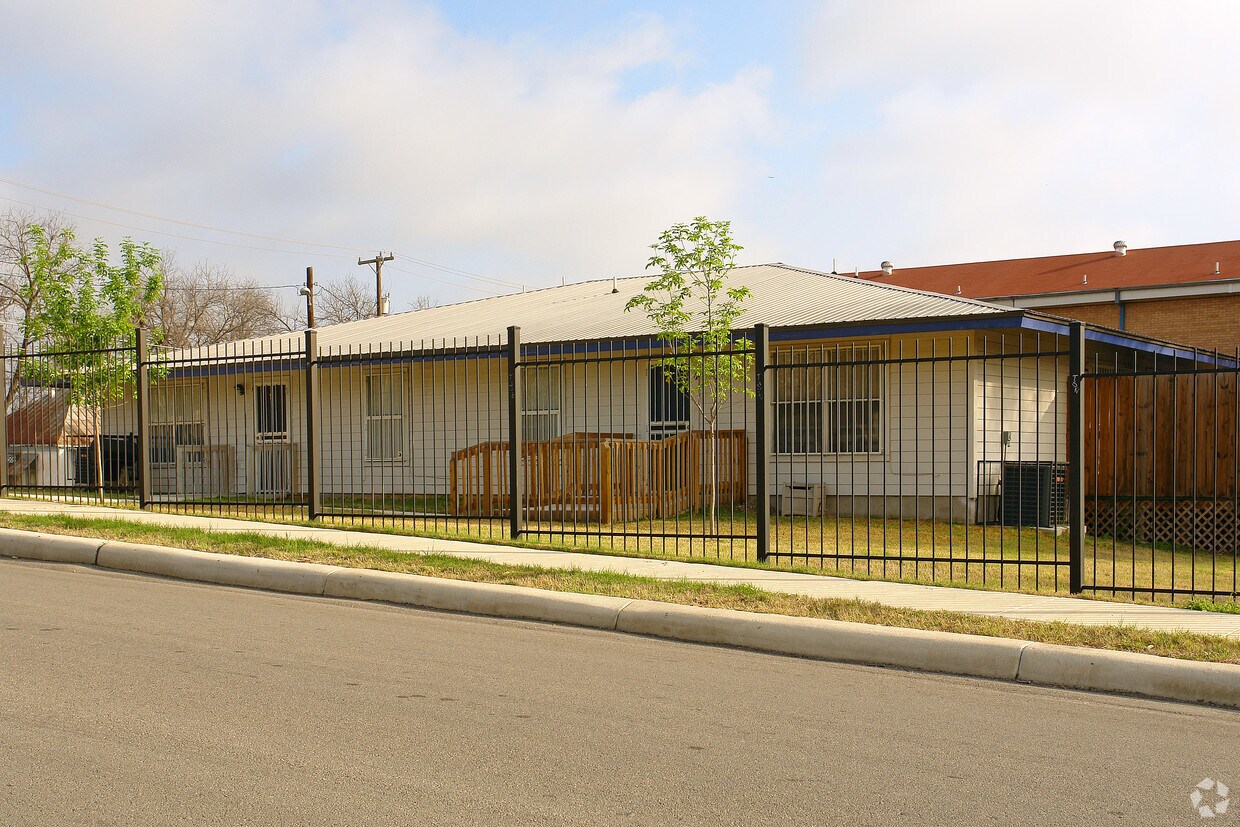 Foto principal - Peery Plaza