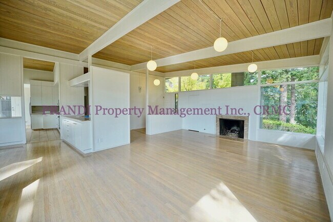 Foto del edificio - 35 Spring Rd