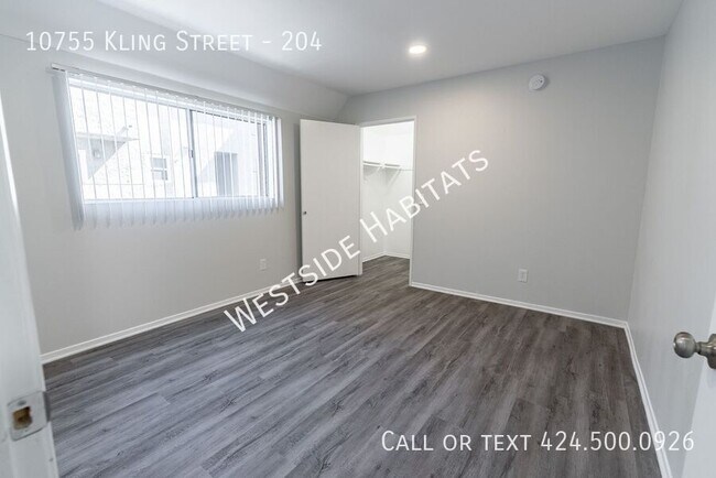 Foto del edificio - 10755 Kling St