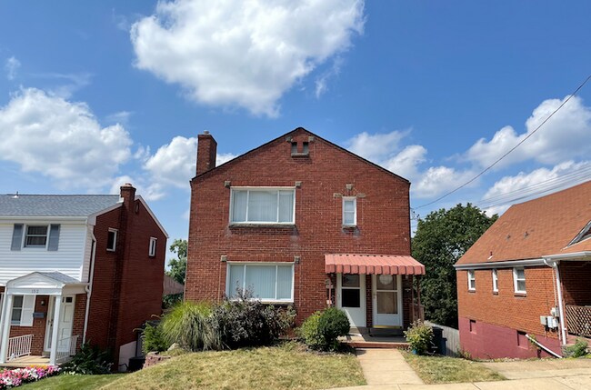 Foto del edificio - 148 Sceneridge Ave