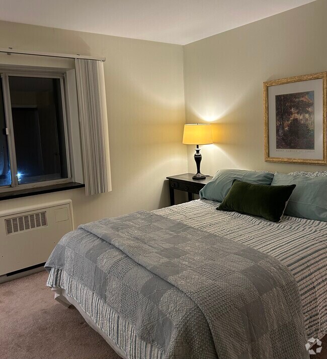 New Council Rock Estates Senior Living Apartments for Rent Rochester