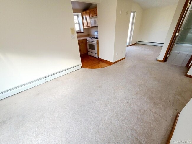 Photo - 67-08 Exeter St Apartment