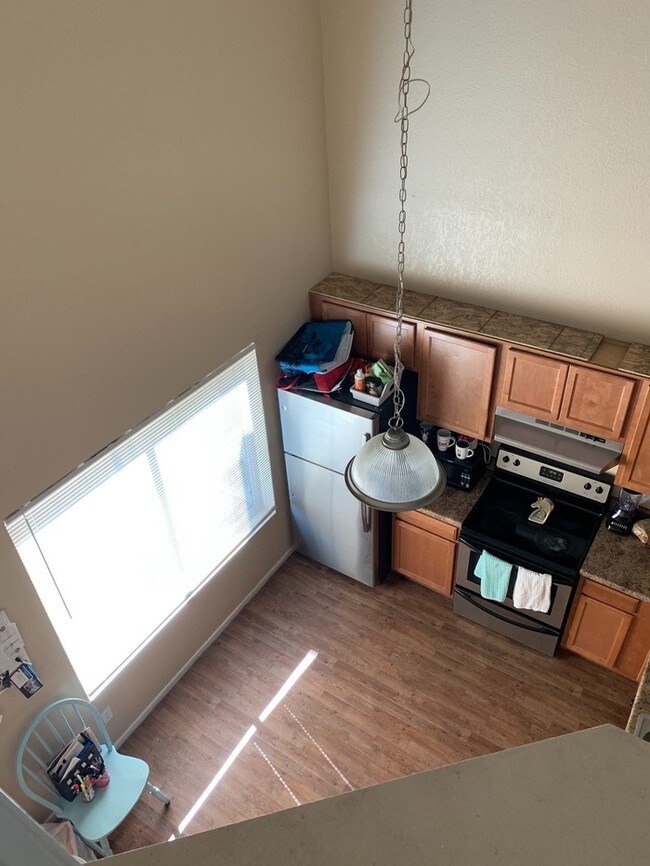 Foto del edificio - 4828 W Orangewood Ave