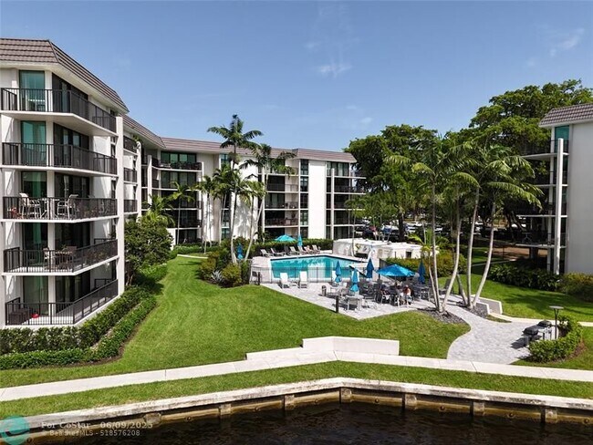 Foto del edificio - 1350 River Reach Dr
