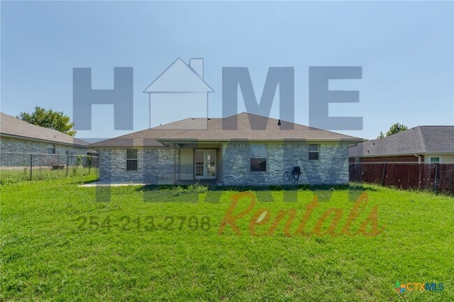 Building Photo - 2511 Bigleaf Dr