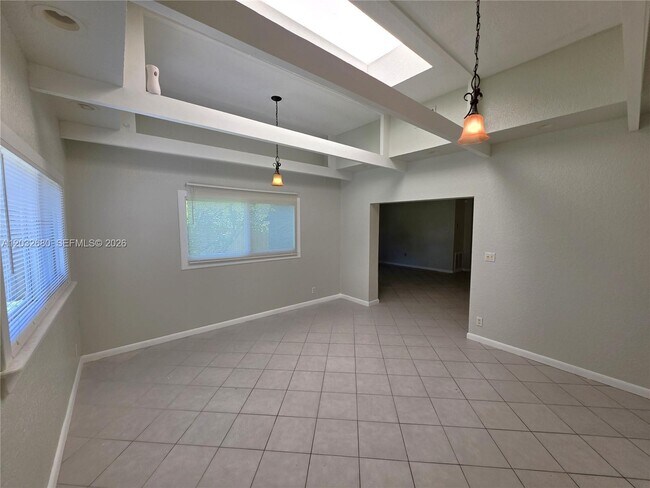 Foto del edificio - 5225 NE 4th Ave