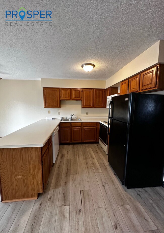Foto del edificio - 3 Bedroom Unit Located Near Oakwood Mall