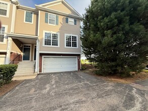Building Photo - 2320 Hudson Cir