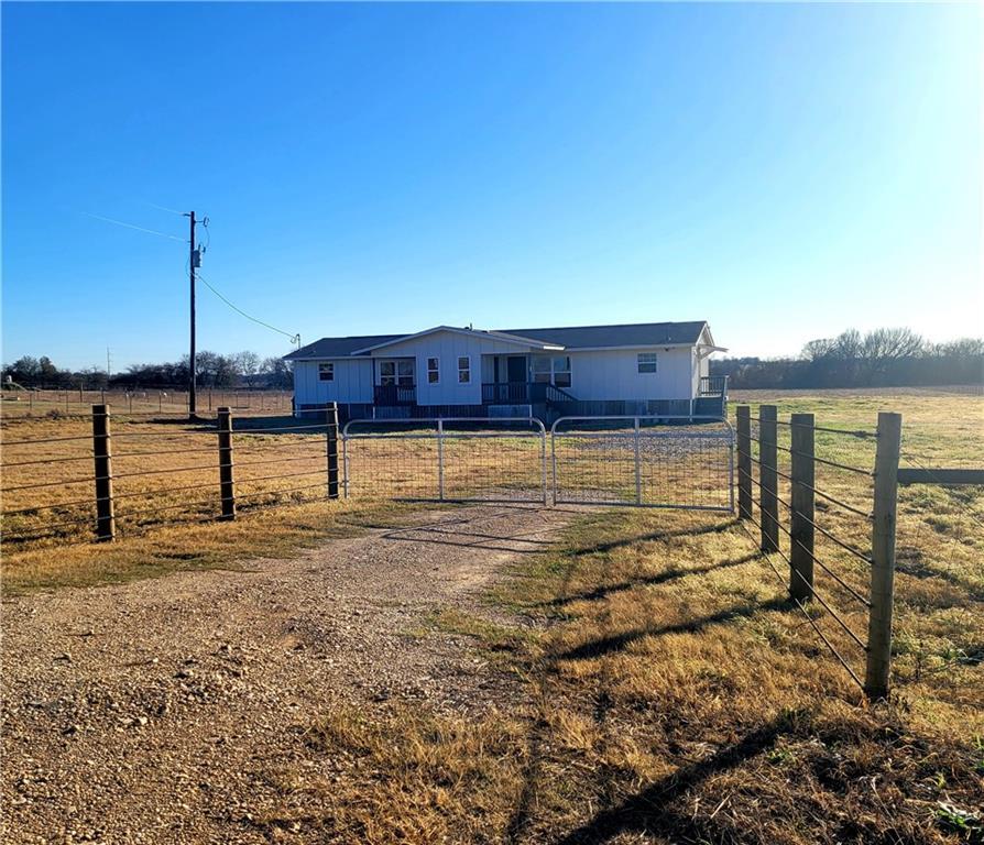 765 Ivy Switch Rd, Luling, TX 78648 Townhome Rentals in Luling TX