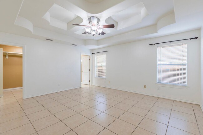 Foto del edificio - 210 Miranda Ln