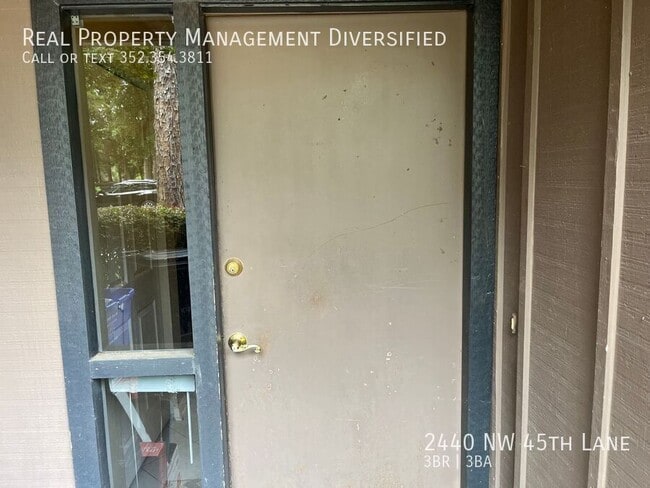 Building Photo - 2440 NW 45th Ln