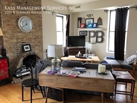 Building Photo - Spacious + Centrally Located 2bd/1.5bth To...