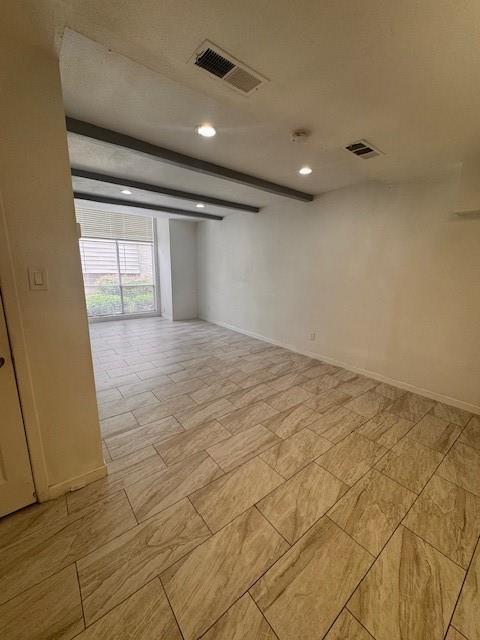 Building Photo - 5929 Queensloch Dr