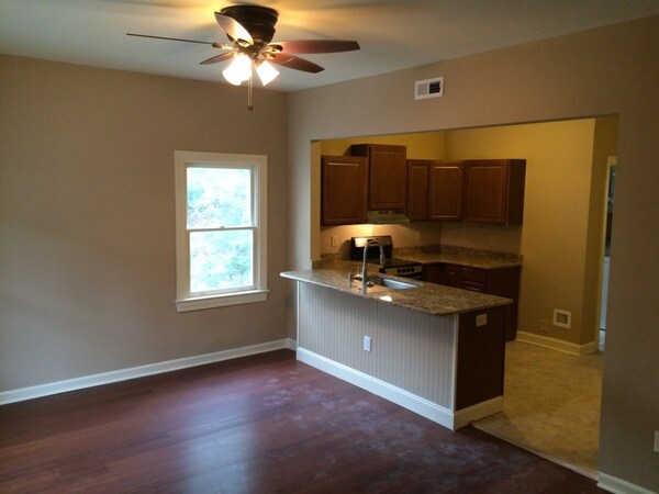 Foto del edificio - 127 Coming St