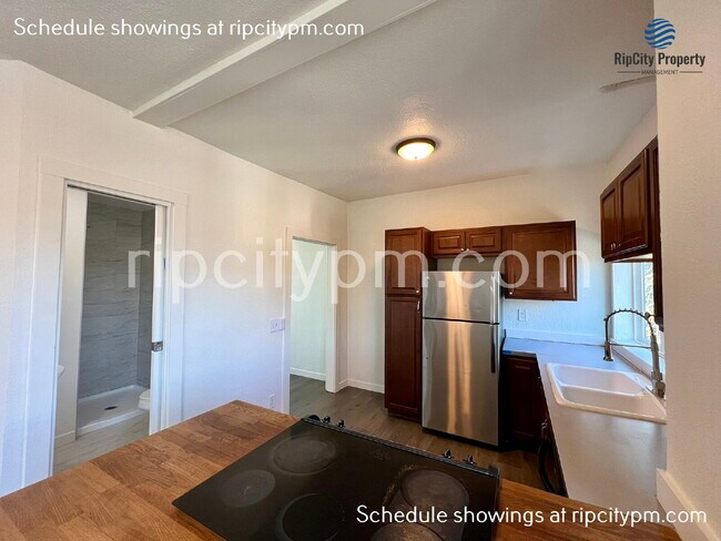 Foto del edificio - 827 N Lombard St