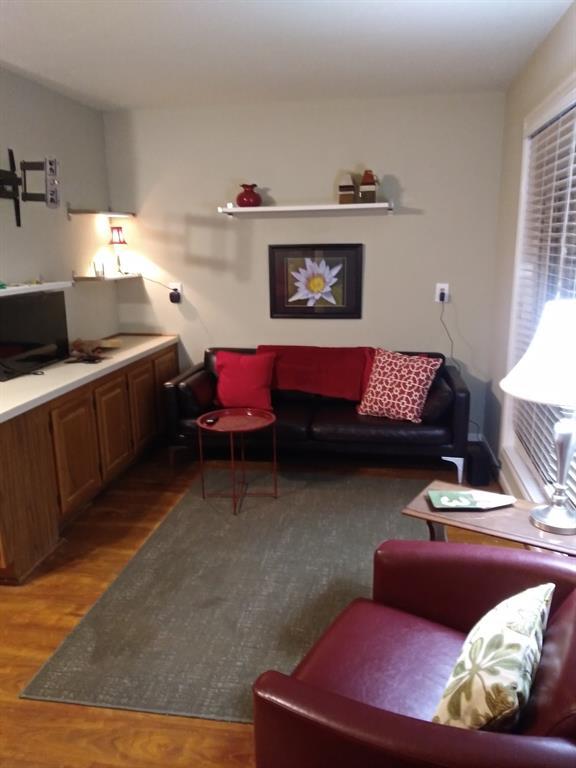 Building Photo - 1311 Antoine Dr