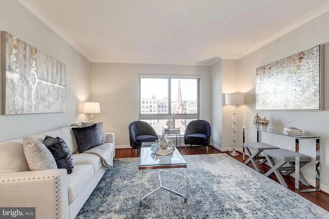 Living Room - 777 7th St NW