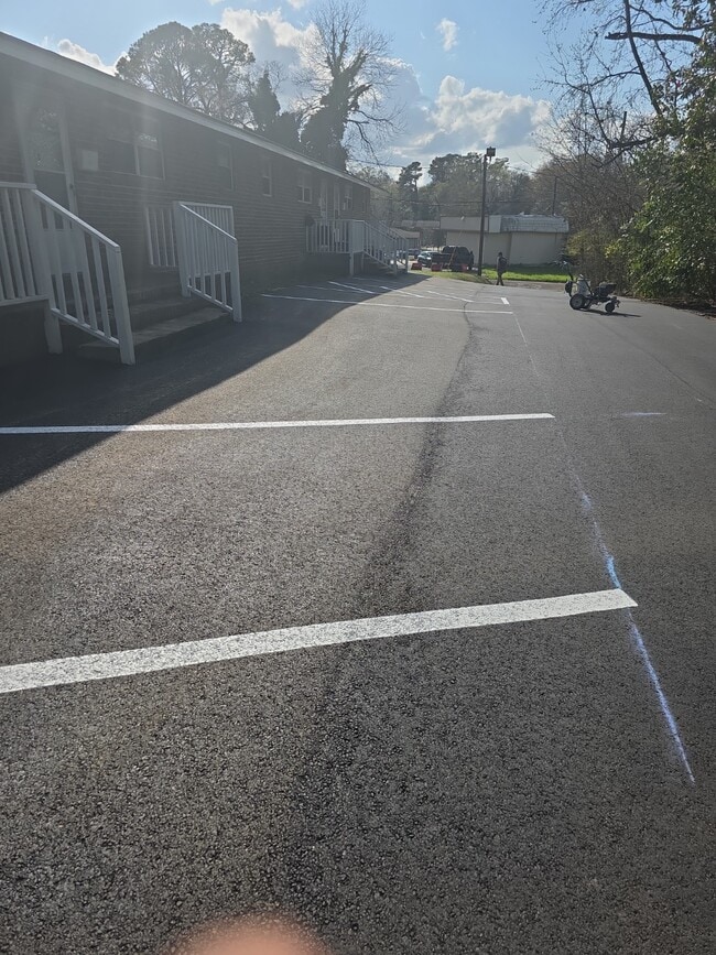 Building Photo - 847 Northern St