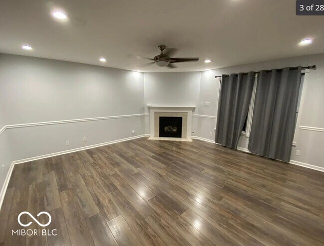 Building Photo - 401 Watercress Way