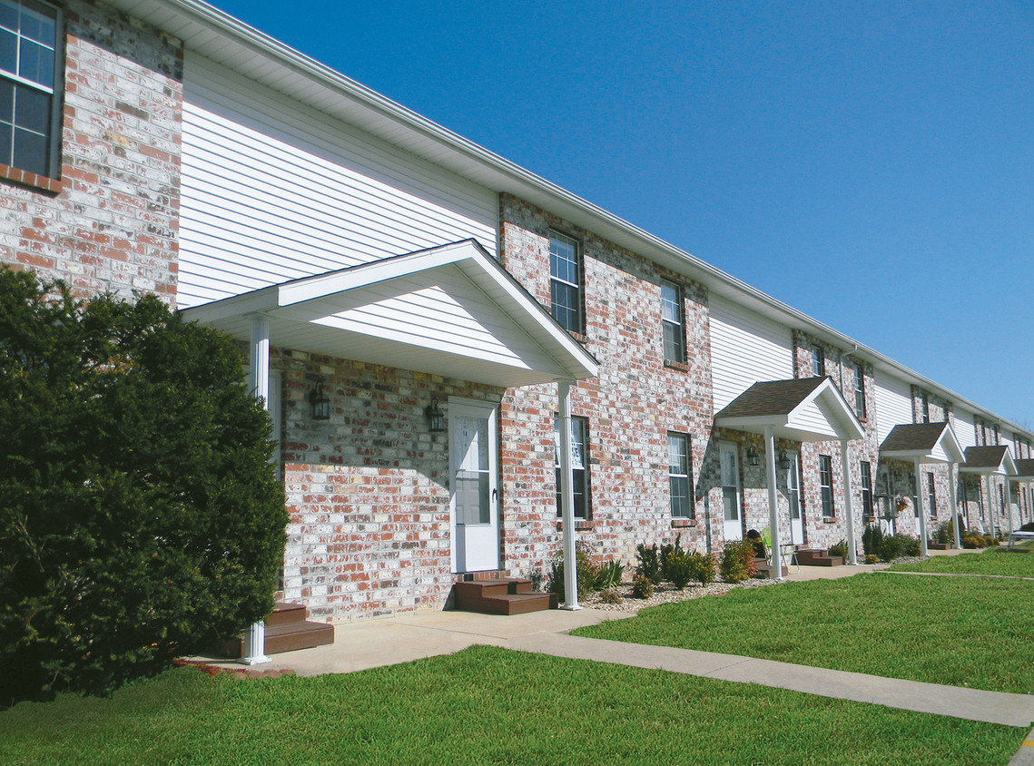 Primary Photo - Riverside Townhomes