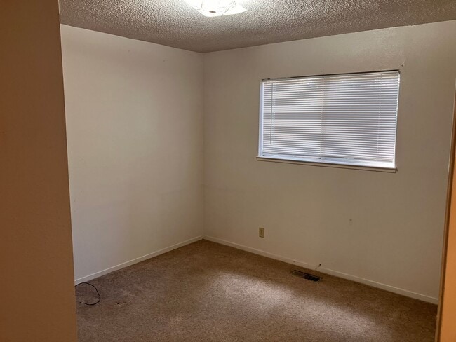 Building Photo - One level home with two car garage