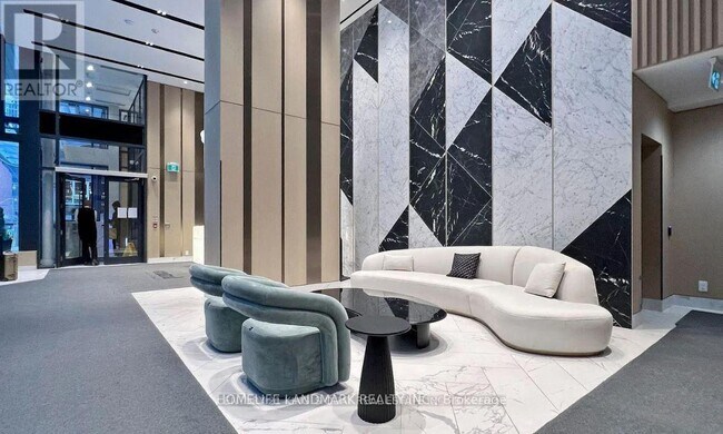 Photo du bâtiment - 38 Widmer St