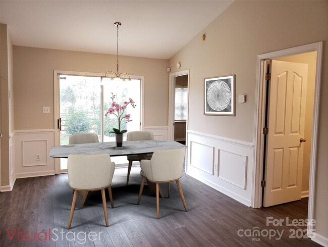 Foto del edificio - 11810 Winter Pine Ln
