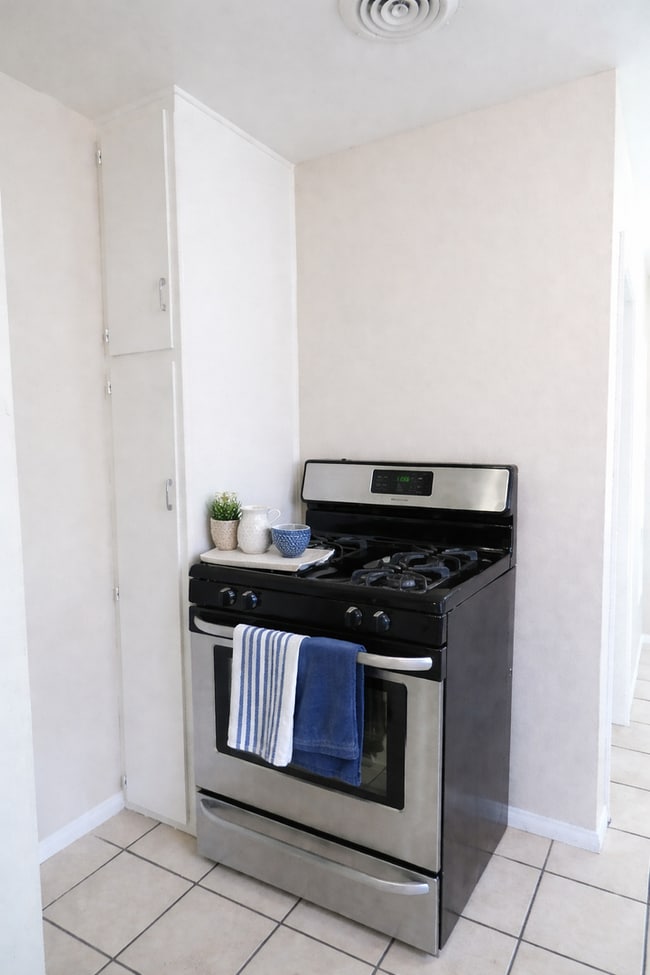 Photo - LB2918 Apartment