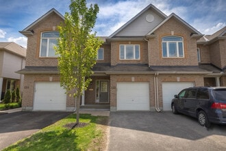 Building Photo - 122 Talltree Crescent