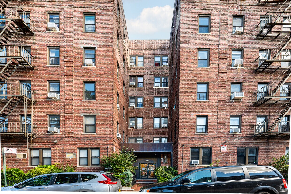 Building Photo - 40-37 77th St