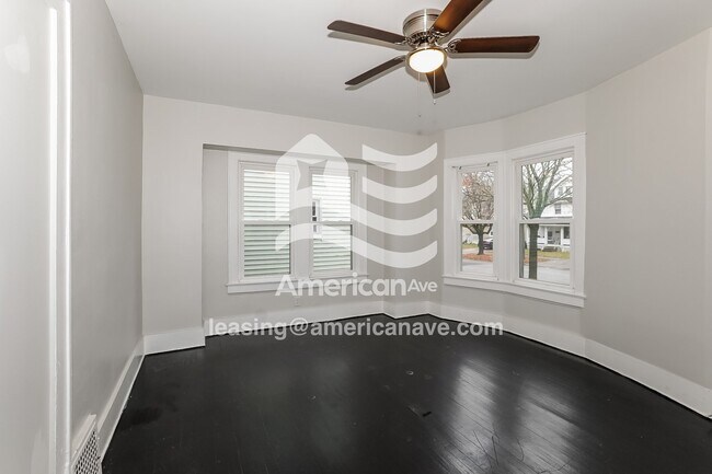 Foto del edificio - 691 Noble Ave