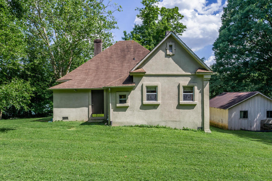 Building Photo - 415 Durbin Dr NE
