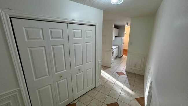 Building Photo - 5524 Heatherwood Crt