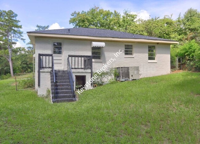 Building Photo - 3378 Pio Nono Cir