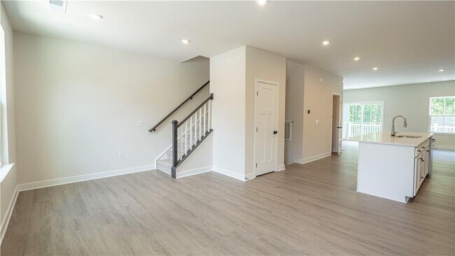 Foto del edificio - 961 Woods Chapel Rd