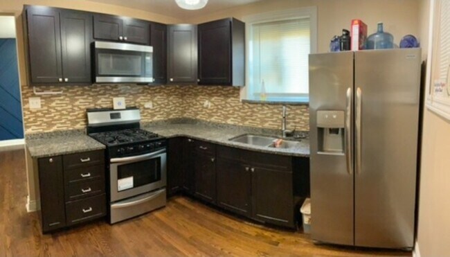 Foto del edificio - 10217 S Prairie Ave