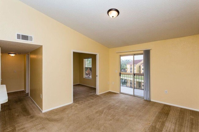 Building Photo - 5279 Images Cir